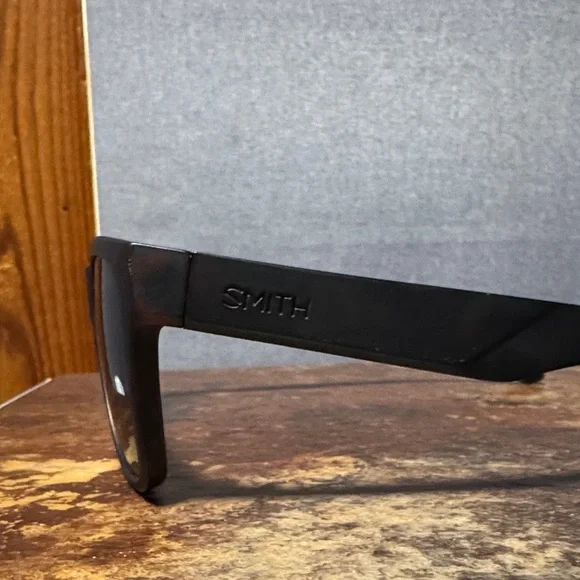 SMITH LOWDOWN 2 CORE - Picture 2 of 9